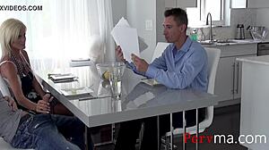 Hey, can you believe stepmom Olivia Blu sneaks a blow near hubby?