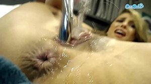 Trinity St Clair, masturbate that shaved pussy to orgasm!