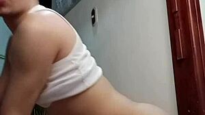 i look in the mirror while stretching my ass with toys