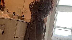 Skinny Babe Lacey Lennon Pounded In Bathtub!