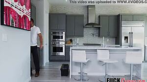 Tanned anal milf Anissa Kate gets cumshot