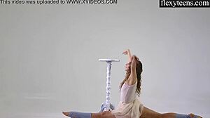 Flexible teen Ursula Fe naked in yoga stretching and teasing