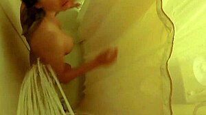 brett rossi boldly masturbates in the shower