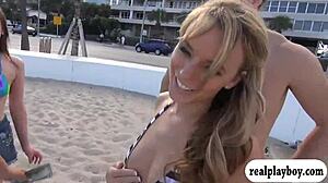 Hey, can you flash those nice tits for some quick cash?