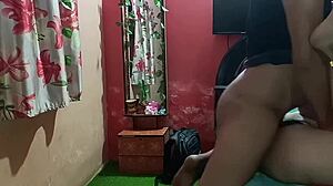 desi bhabhi gets her chut chudai