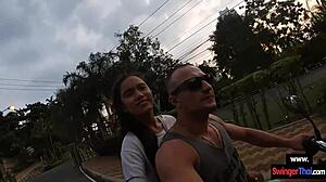 Amateur Thai Teen Girlfriend Blows After Workout