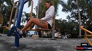 Amateur Thai Teen Girlfriend Blows After Workout