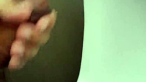 Safadeza No Banheiro Da Academia Adrenalina A Mil Com Esses Machos - Full Sheer