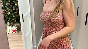 Russian amateur's New Year's Eve pussy licking and fucking