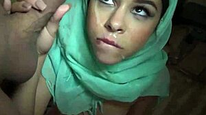 Blowjob with long tongue on pussy!