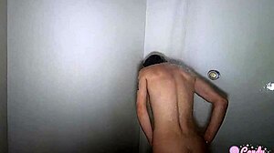 Latina enjoys big cock in bath.