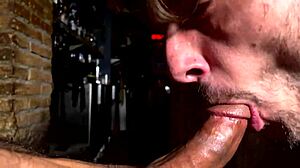 Baise bareback torride entre roxas et nicholas au berlin dark free 10 mn