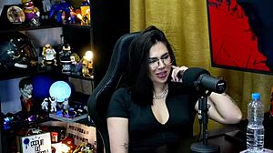 Did Lary Like Ruan's Size?