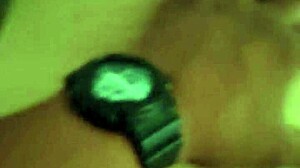 le gusta en cuatro y que se lo ponga hasta el fondo