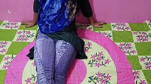 Sexy Desi Girl Sucking Boyfriend Dick Classroom