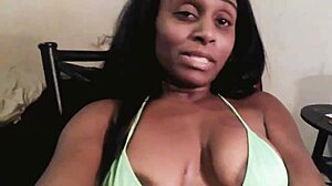 ebony babe shakes big ass in thong