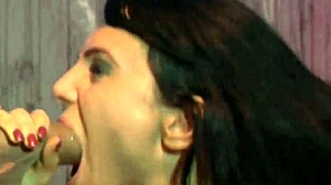 victoria sin an unfaithful pig with dark hair wants to get her ass filled