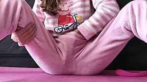 Stepsister with Small Boobs Fingers Wet Shaved Pussy to Squirt