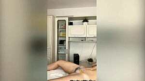 sugarnadya depilates her hairy pussy for the first time, it's so messy ahh