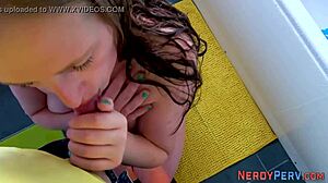 Tricked amateur gives nerd his first blowjob and facial