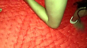 Amateur cumshot in girlfriend's tight shaved pussy during orgasm