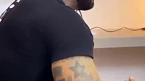 Is this tattooed hetero really fucking the doctor behind the scenes?
