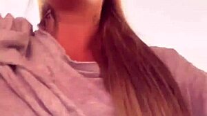 eu na academia fazendo cardio tirei a camiseta e fiquei de sutia tesao grande bucetinha molhadinha