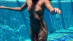 Jessica adored the producer with her sexy look