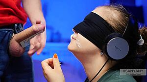 बेस्ट फ्रेंड मुझे टेस्ट गेम में ट्रिक करती है क्यूम फीडिंग के साथ - एक्ससानीएनी