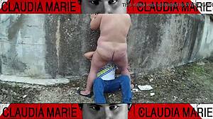 Impossible Positions to Eat Fat Pussy on Street Loving Juices