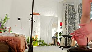 Curvy Milf Puts Oil On Her All Nude Body Voyeur Cam Legs Feet Booty Hairy