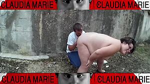 Impossible Positions to Eat Fat Pussy on Street Loving Juices