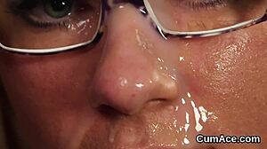 foxy honey gets jizz load on face