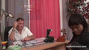 I interviewed a black amateur on the sofa for casting