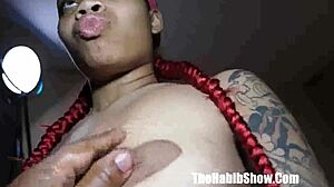 19 Yr Ebony Teen Swallows Cock