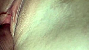 man, this closeup pussy fucking and fingering is intense! 💦