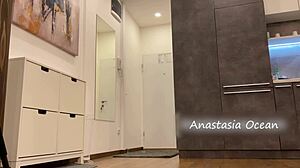 I Wait for Delivery Guy to Flash Something Naughty