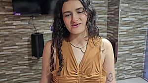 girlfriend wakes me with blowjob for quickie fucking