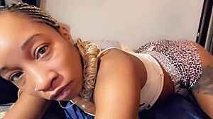 SUCK my PUSSY through these lil shorts!