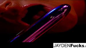 Passionate Lesbian Encounter Between Taylor Vixen And Jayden Jaymes