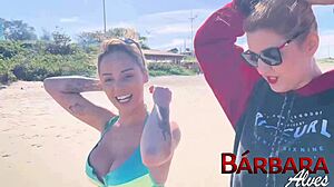 fui na praia com amiga e bati siririca em casa pensando nela