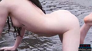 Skylar Leigh's striptease: Ass or pussy first?