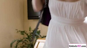 Petite Stepdaughter Kisses Lesbian Stepmom Passionately