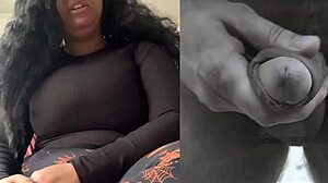 Watch me jerk off my small cock 😈