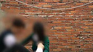 Sexo publico se coge a su compa�era atr�s de los salones alumna de la federal se la chupa en la escuela mexicanas putas parte 1