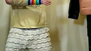 I’m totally hooked on this sexy dancefloor workout. It’s pure erotic energy in every move.