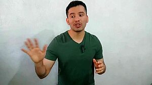 i lend my hairy ass to the builder boyfriend, sucked by my ex, he fucks me raw in our construction sites.