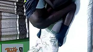 promiscuous girl enjoys an exciting encounter