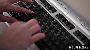 Cute Teen 18+ Gets Naked to Masturbate with Stranger