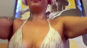 I sweat in the gym, my pussy dripping wet with horniness